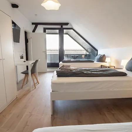 Bege Loftily Apartmán Krefeld